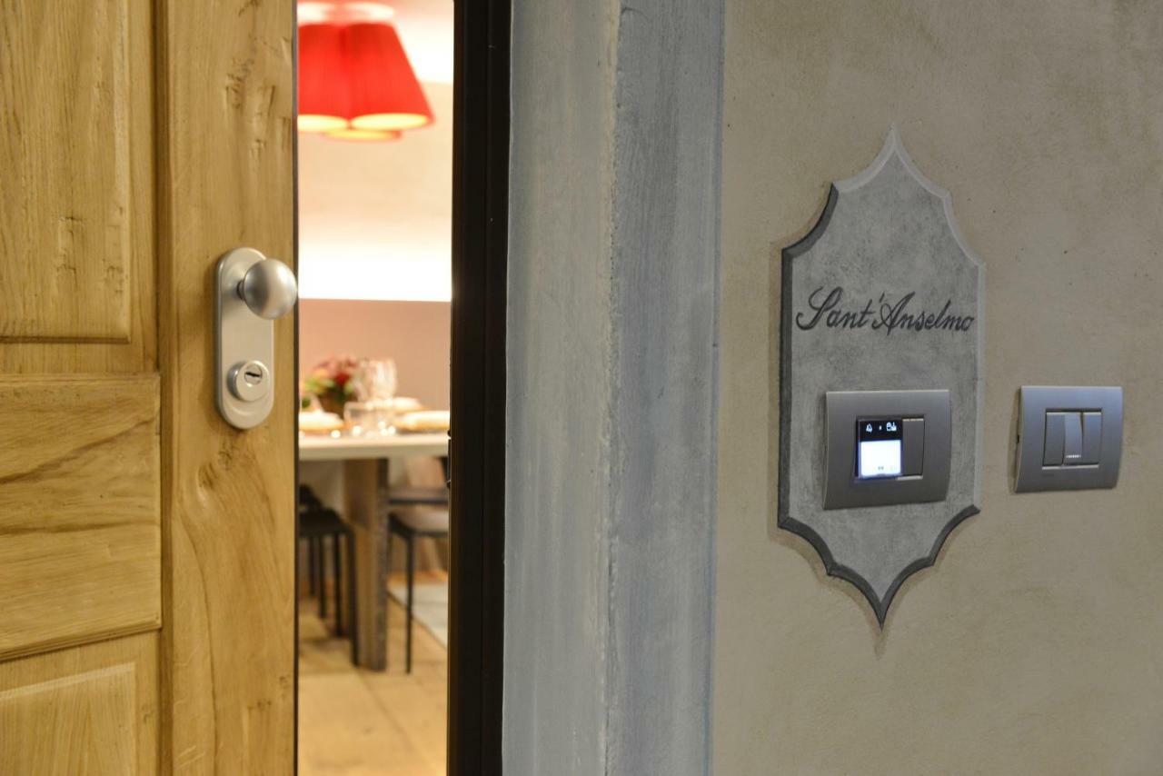 Le Reve Charmant Apartments - Via Sant'Orso,2 Аоста Екстер'єр фото